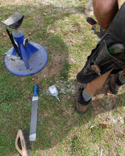 Load image into Gallery viewer, Hoof Juice - for thrush and other hoof issues